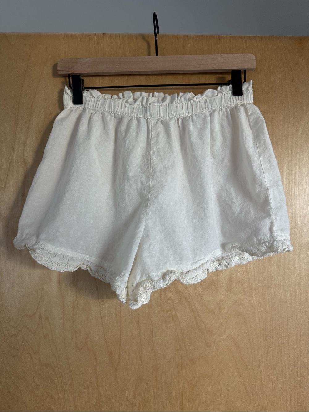 Marea Alaina Summer Short - Ivory Mini Dandelion - Picture 2 of 4